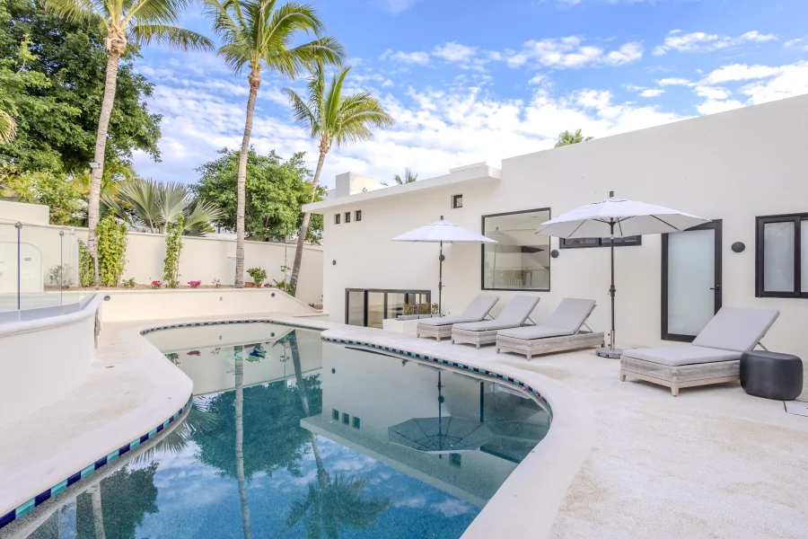 Casa Tres Palmas